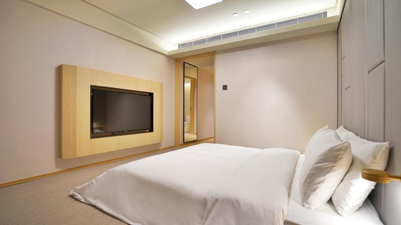 Ji Hotel Shanghai Hongqiao Hechuan Road Dış mekan fotoğraf